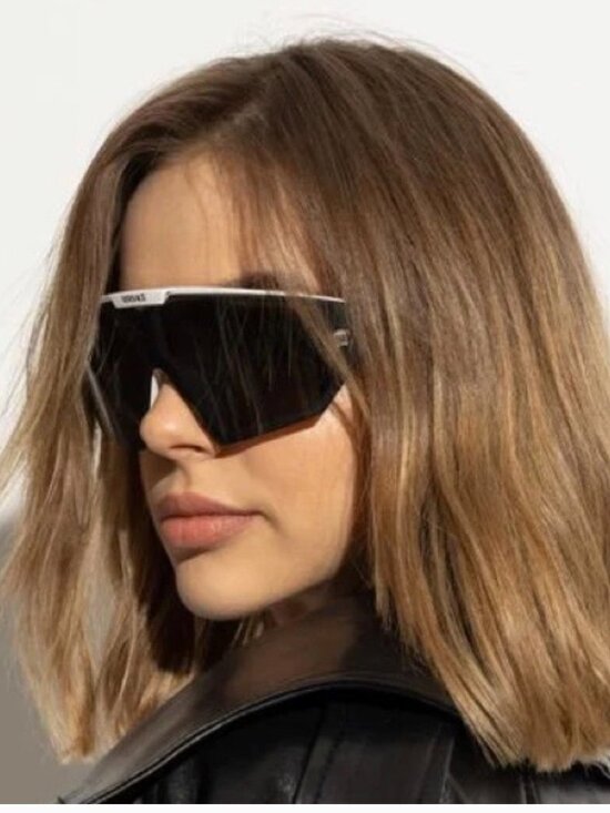 Versace VE4461 314/87 Shield Sunglasses – White/Grey with Mirror Silver Clip-on main image 11